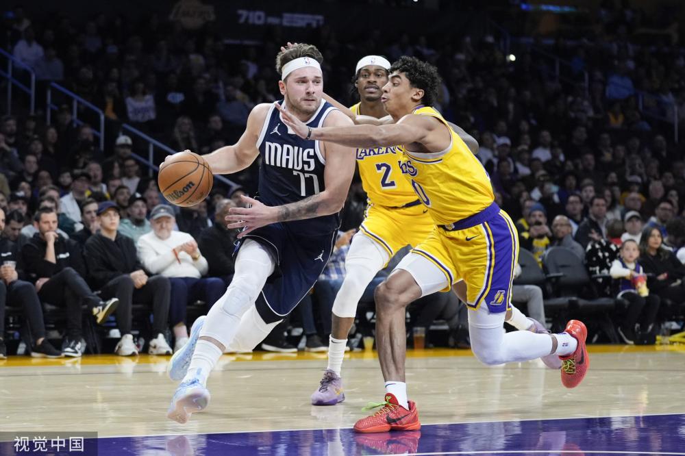 正月初一全社会跨区域人员流动量超2亿人次.